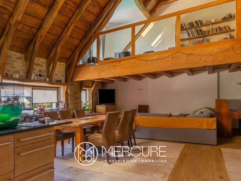 Propriété Saint-Germain-du-Teil - 17 chambres - 980m²