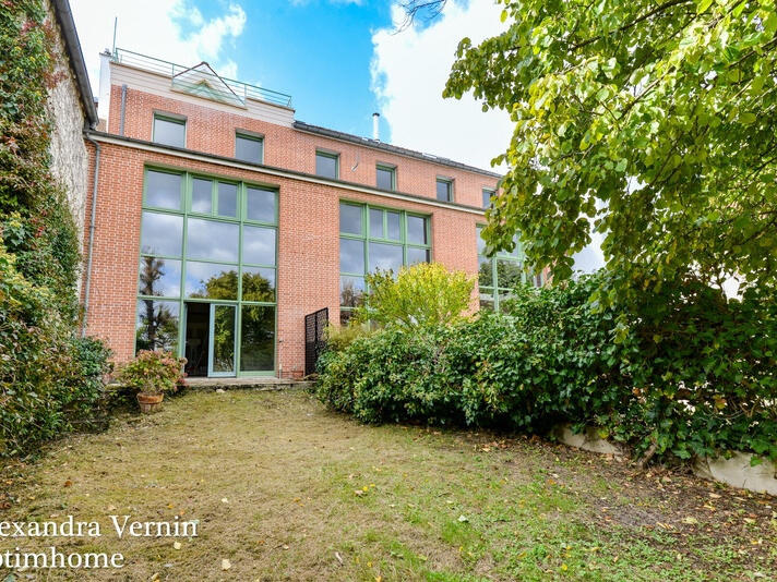 Sale Apartment Saint-Germain-en-Laye - 4 bedrooms