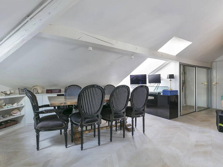 Appartement Saint-Germain-en-Laye - 2 chambres - 125m²