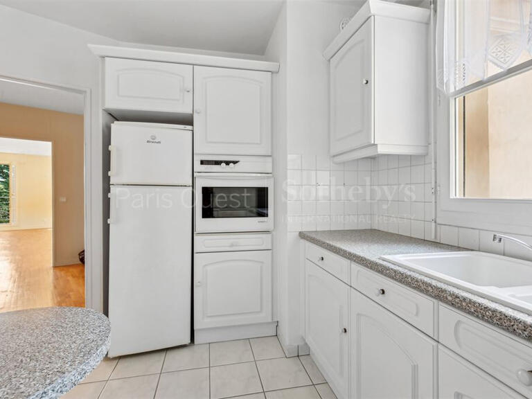 Apartment Saint-Germain-en-Laye - 2 bedrooms - 99m²