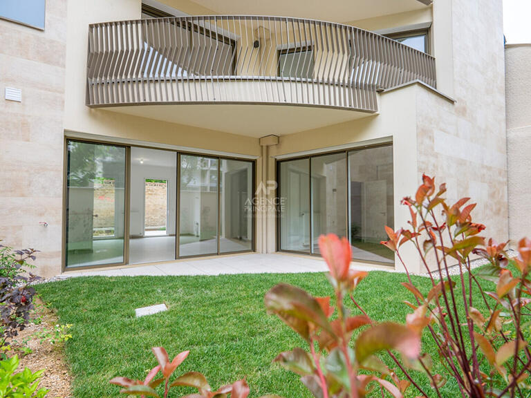 Apartment Saint-Germain-en-Laye - 3 bedrooms - 92m²