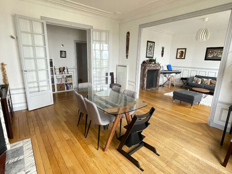 Appartement Saint-Germain-en-Laye - 3 chambres - 140m²