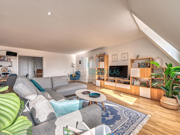 Apartment Saint-Germain-en-Laye - 4 bedrooms - 123m²