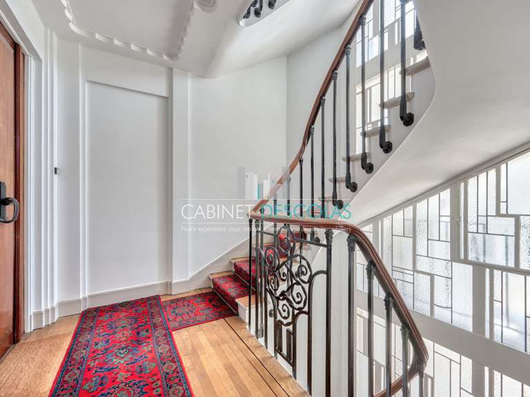 Appartement Saint-Germain-en-Laye - 2 chambres - 106m²