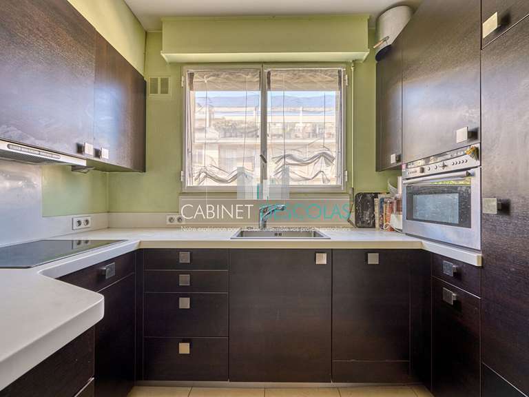 Appartement Saint-Germain-en-Laye - 2 chambres - 83m²