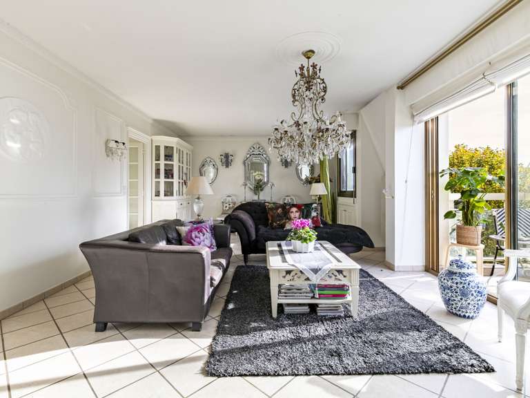 Appartement Saint-Germain-en-Laye - 4 chambres - 150m²