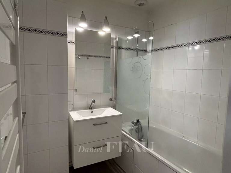 Appartement Saint-Germain-en-Laye - 5 chambres - 142m²