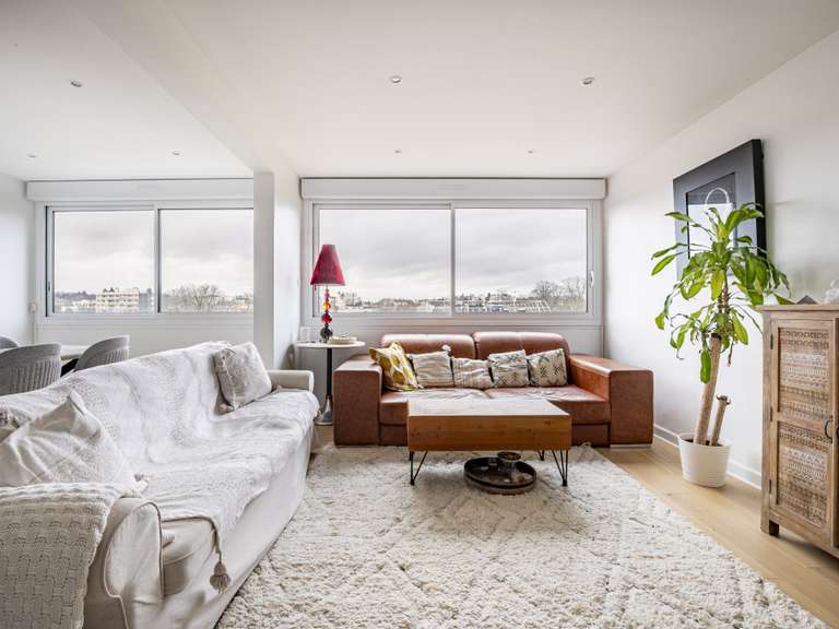 Apartment Saint-Germain-en-Laye - 3 bedrooms - 105m²