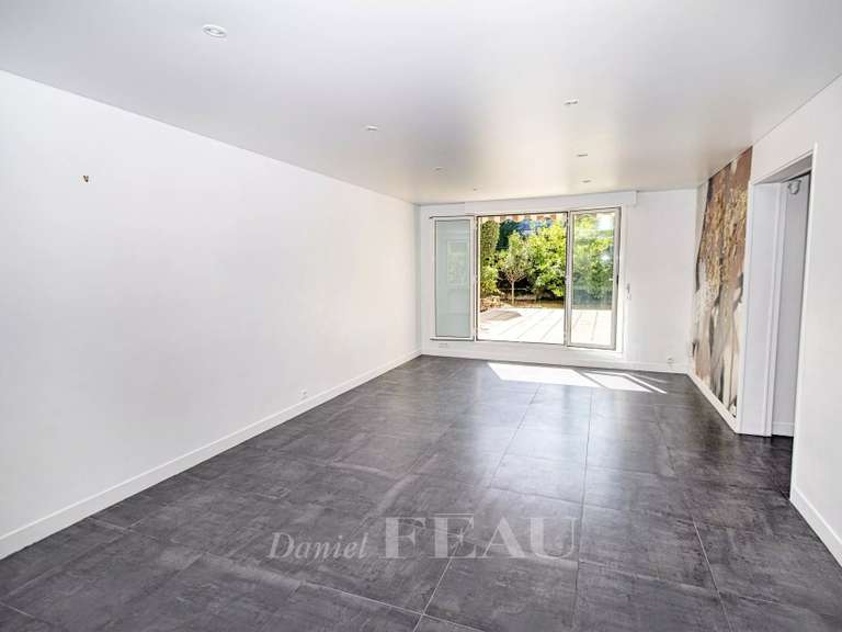 Appartement Saint-Germain-en-Laye - 2 chambres - 79m²