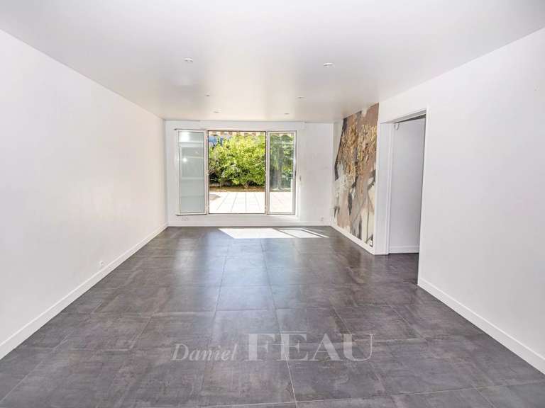Appartement Saint-Germain-en-Laye - 2 chambres - 79m²
