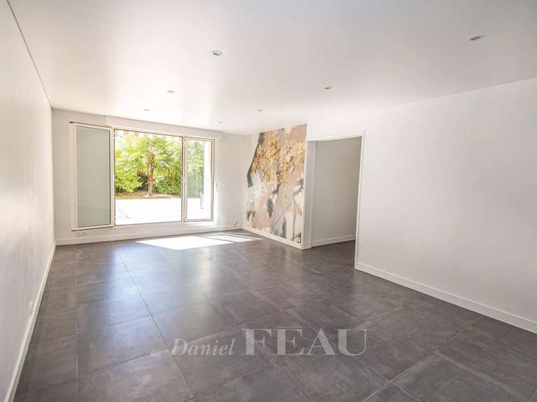 Appartement Saint-Germain-en-Laye - 2 chambres - 79m²