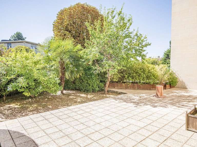 Appartement Saint-Germain-en-Laye - 2 chambres - 79m²