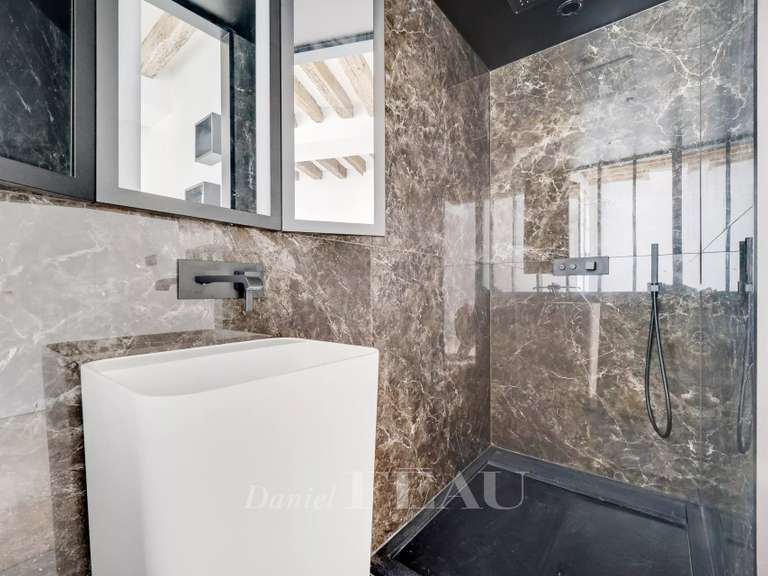 Appartement Saint-Germain-en-Laye - 2 chambres - 98m²