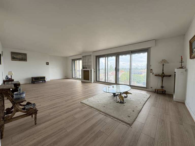 Appartement Saint-Germain-en-Laye - 4 chambres - 174m²