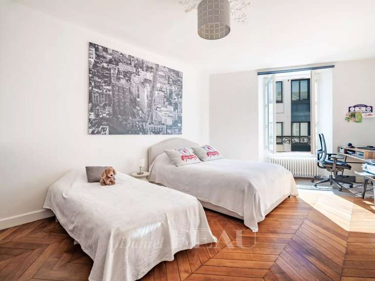 Appartement Saint-Germain-en-Laye - 3 chambres - 199m²