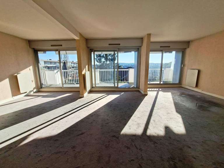 Appartement Saint-Germain-en-Laye - 4 chambres - 130m²