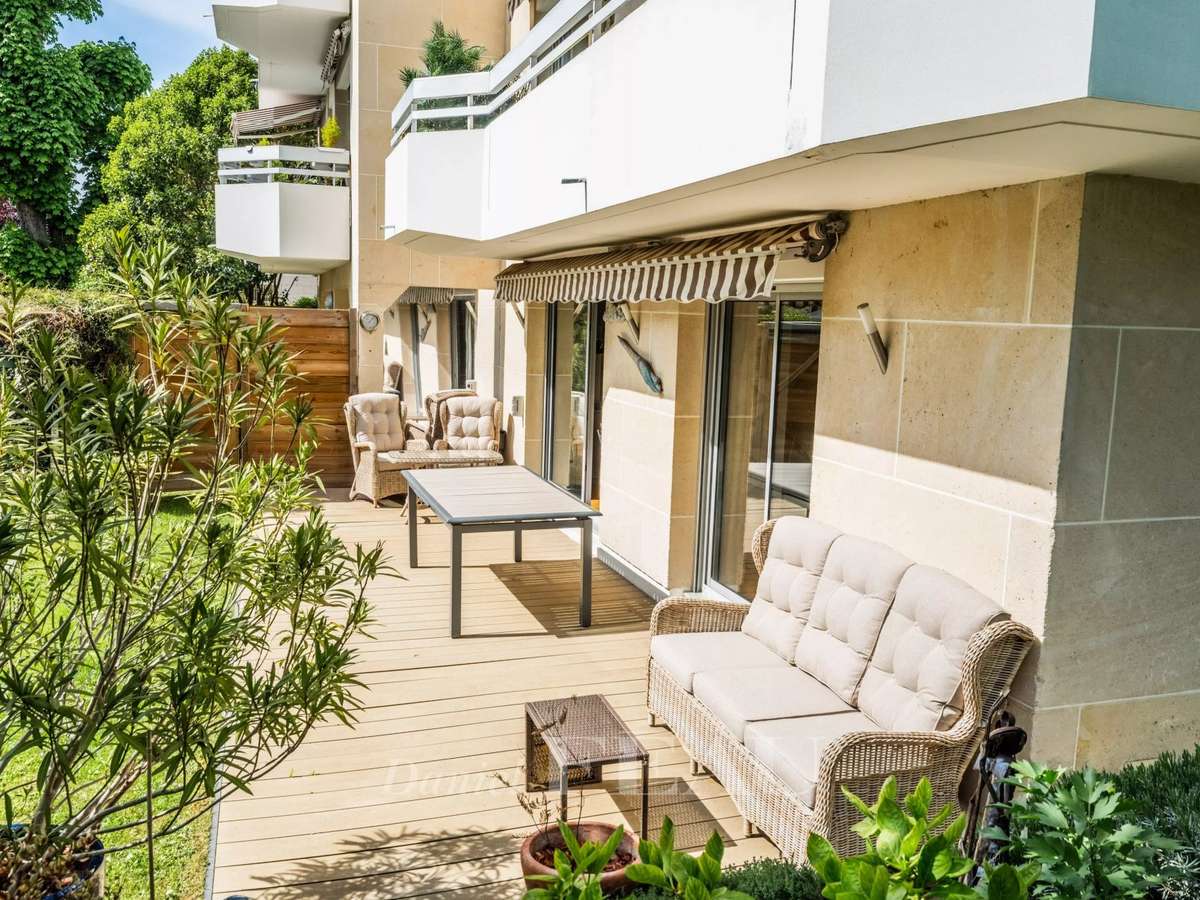 Apartment Saint-Germain-en-Laye