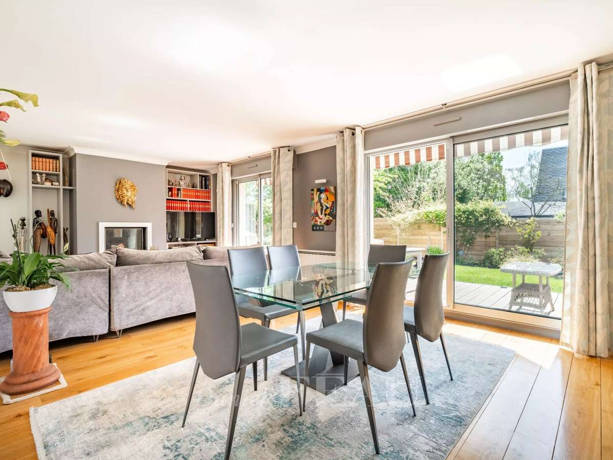 Apartment Saint-Germain-en-Laye