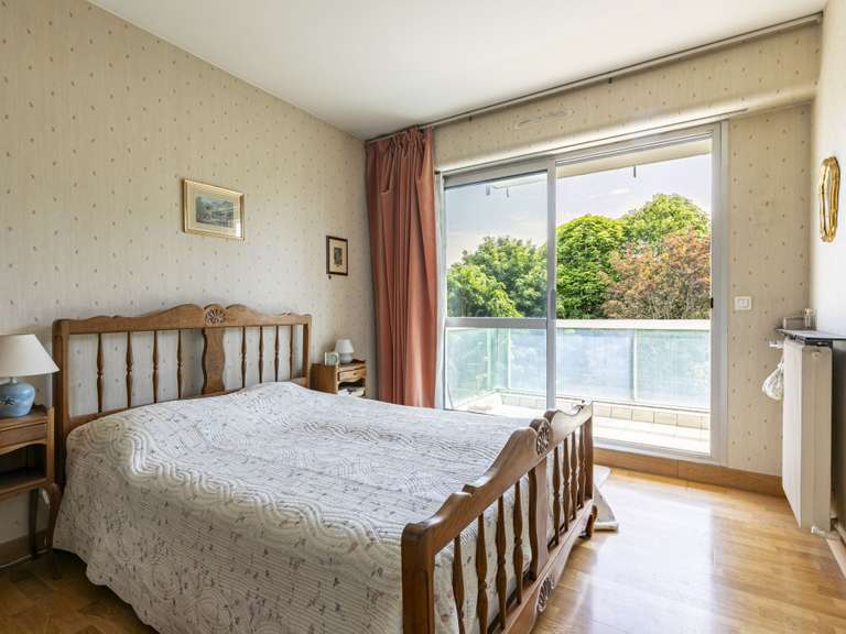 Appartement Saint-Germain-en-Laye - 3 chambres - 103m²