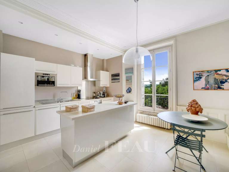 Appartement Saint-Germain-en-Laye - 2 chambres - 106m²