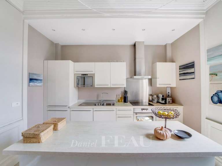 Appartement Saint-Germain-en-Laye - 2 chambres - 106m²