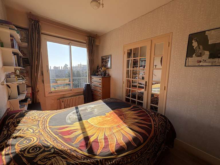 Apartment Saint-Germain-en-Laye - 4 bedrooms - 104m²