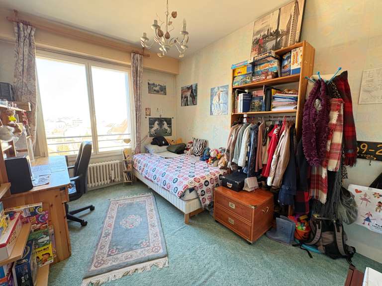 Apartment Saint-Germain-en-Laye - 4 bedrooms - 104m²