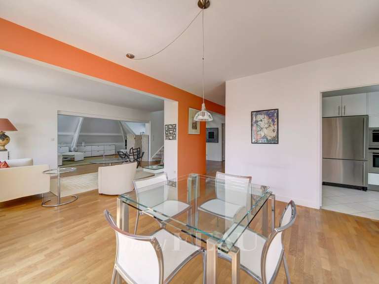 Appartement Saint-Germain-en-Laye - 3 chambres - 216m²