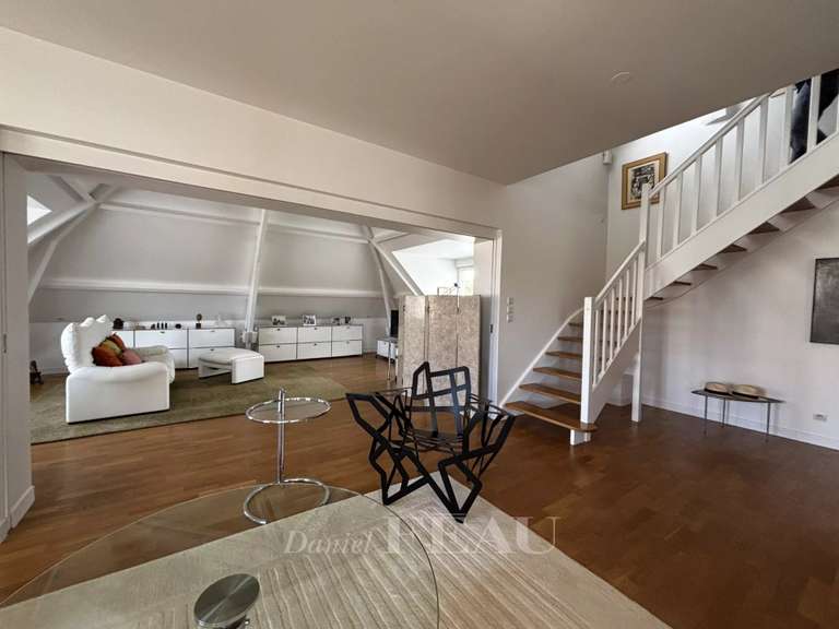 Appartement Saint-Germain-en-Laye - 3 chambres - 202m²