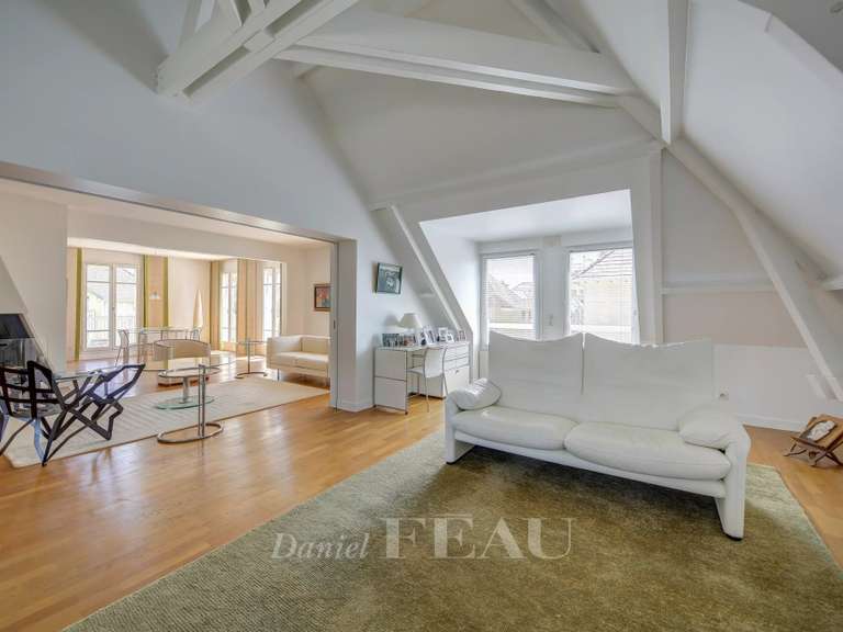 Appartement Saint-Germain-en-Laye - 3 chambres - 216m²