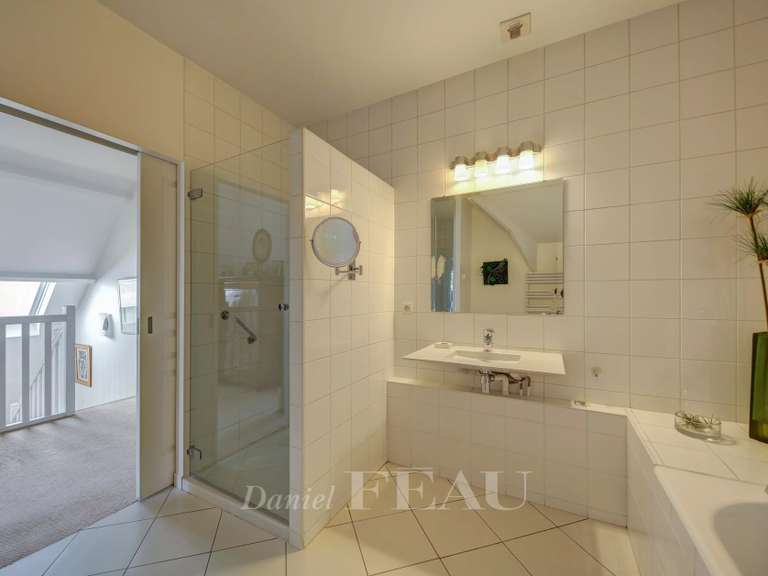 Appartement Saint-Germain-en-Laye - 3 chambres - 216m²