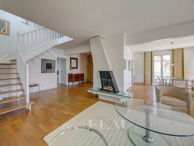 Appartement Saint-Germain-en-Laye - 3 chambres - 216m²