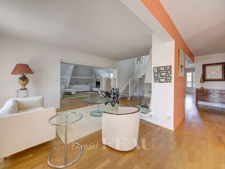 Appartement Saint-Germain-en-Laye - 3 chambres - 216m²