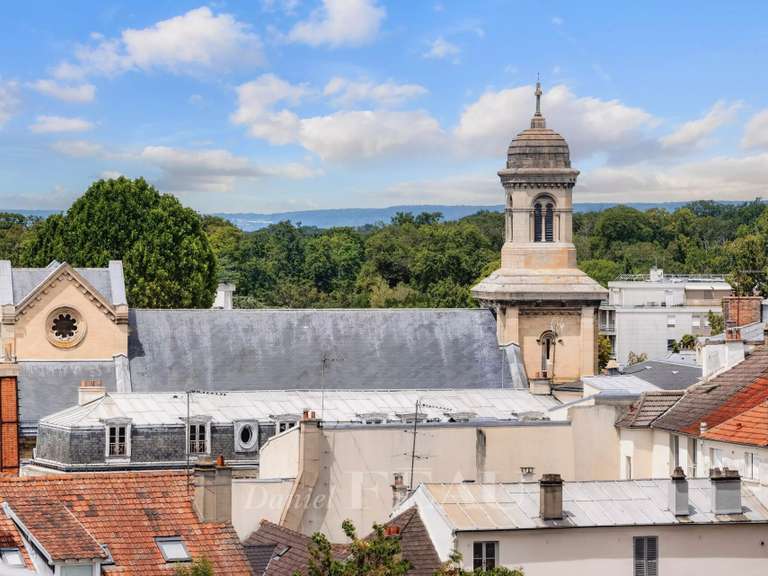 Apartment Saint-Germain-en-Laye - 4 bedrooms - 122m²