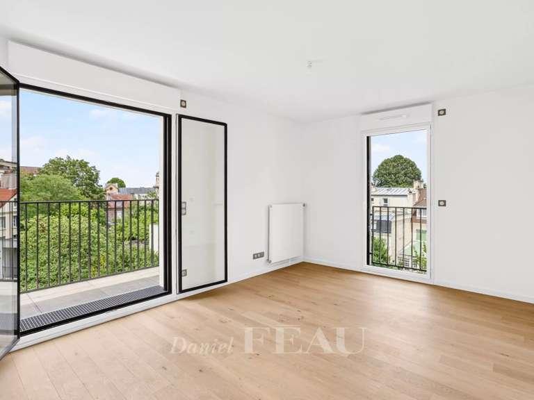 Apartment Saint-Germain-en-Laye - 4 bedrooms - 122m²