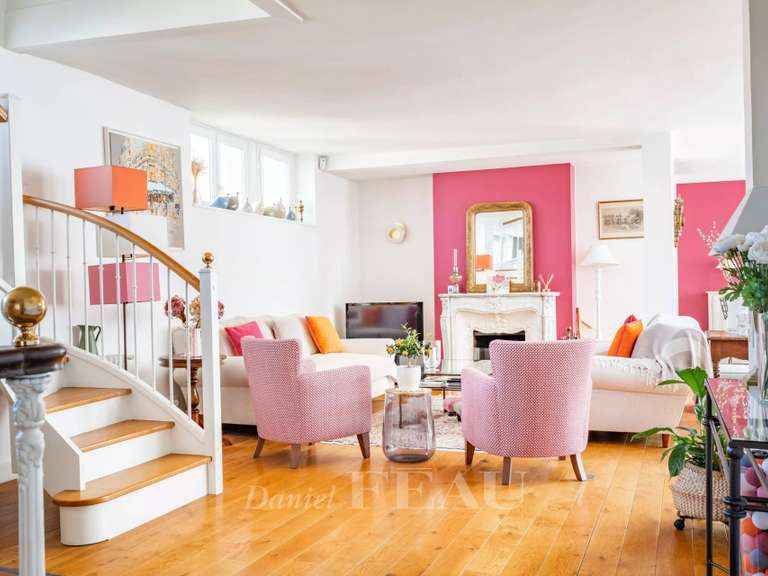 Appartement Saint-Germain-en-Laye - 3 chambres - 199m²
