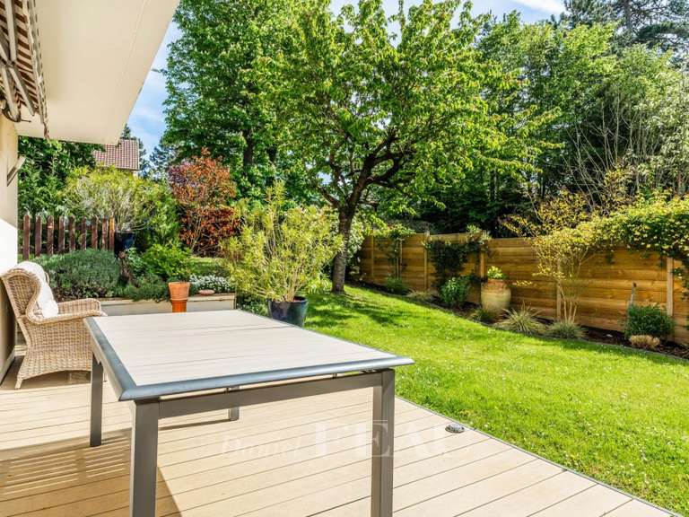 Appartement Saint-Germain-en-Laye - 3 chambres - 103m²