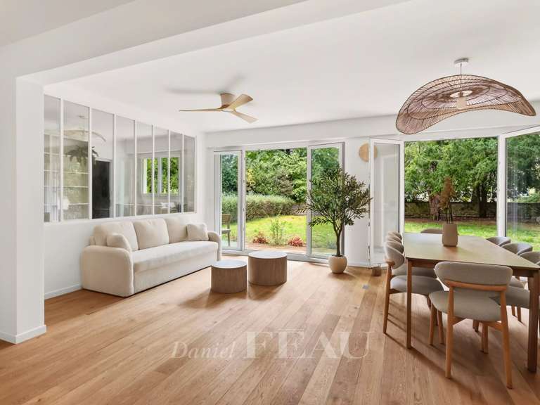 Appartement Saint-Germain-en-Laye - 4 chambres - 118m²