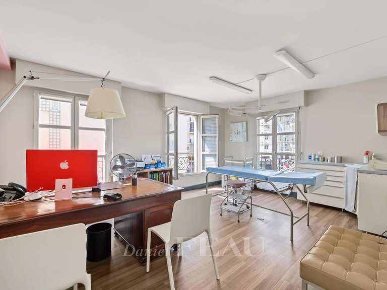 Appartement Saint-Germain-en-Laye - 2 chambres - 64m²