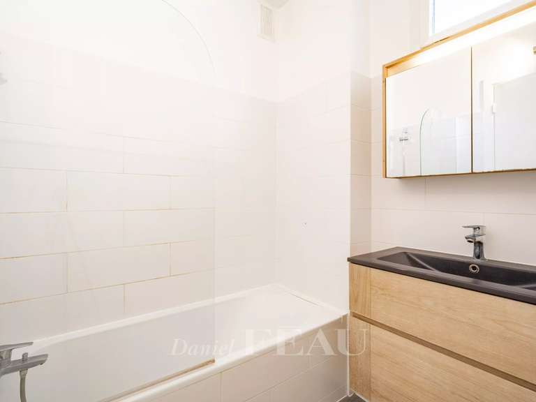 Appartement Saint-Germain-en-Laye - 3 chambres - 90m²