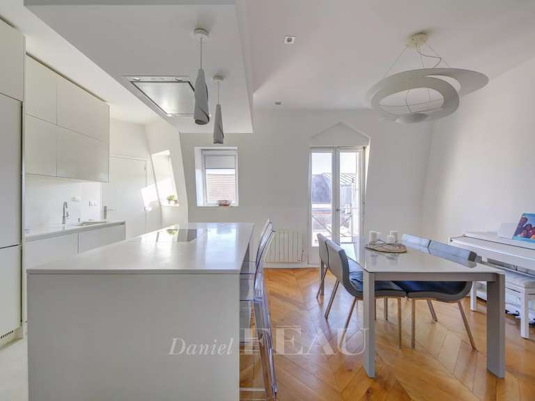 Appartement Saint-Germain-en-Laye - 3 chambres - 111m²