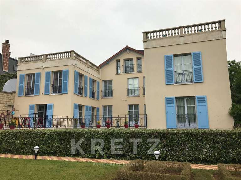 Hôtel particulier Saint-Germain-en-Laye - 10 chambres - 812m²