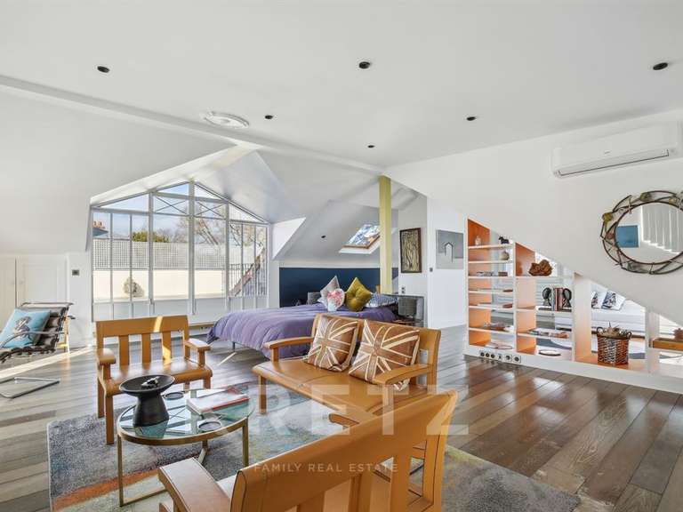 Hôtel particulier Saint-Germain-en-Laye - 10 chambres - 812m²