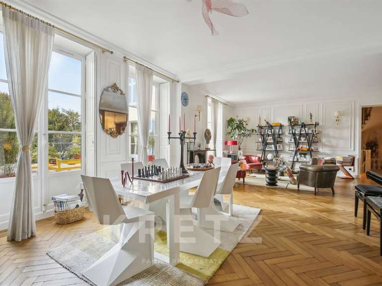 Hôtel particulier Saint-Germain-en-Laye - 10 chambres - 812m²
