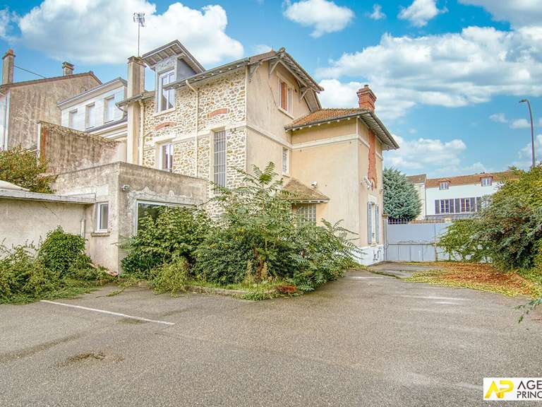Villa à Saint-Germain-en-Laye - Vente de luxe - BellesPierres