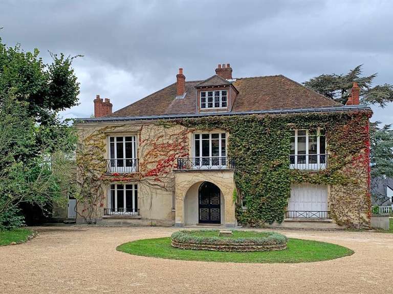 House Saint-Germain-en-Laye - 6 bedrooms - 480m²