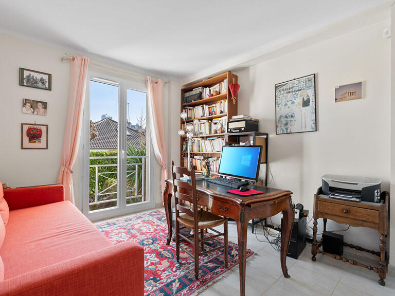 House Saint-Germain-en-Laye - 3 bedrooms - 155m²