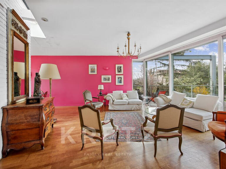 House Saint-Germain-en-Laye - 8 bedrooms - 330m²