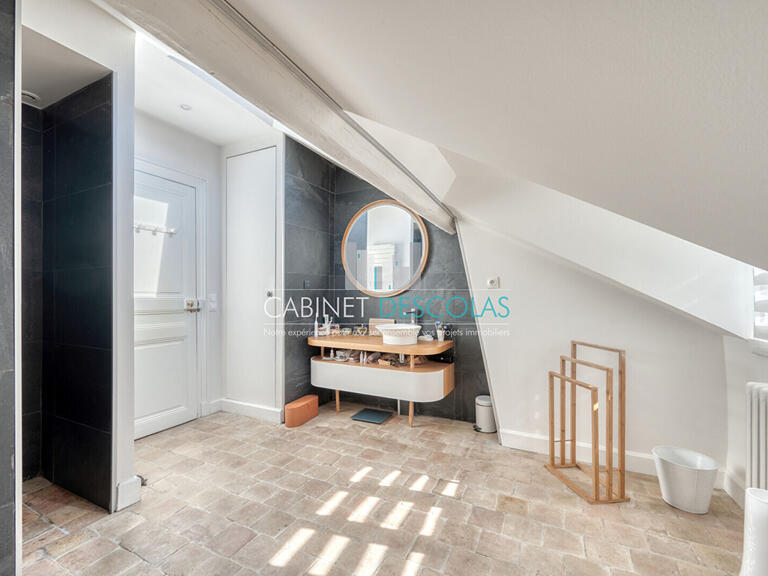 Maison Saint-Germain-en-Laye - 3 chambres - 180m²