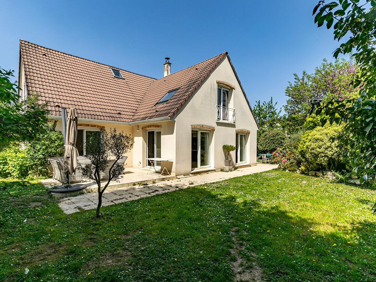 House Saint-Germain-en-Laye